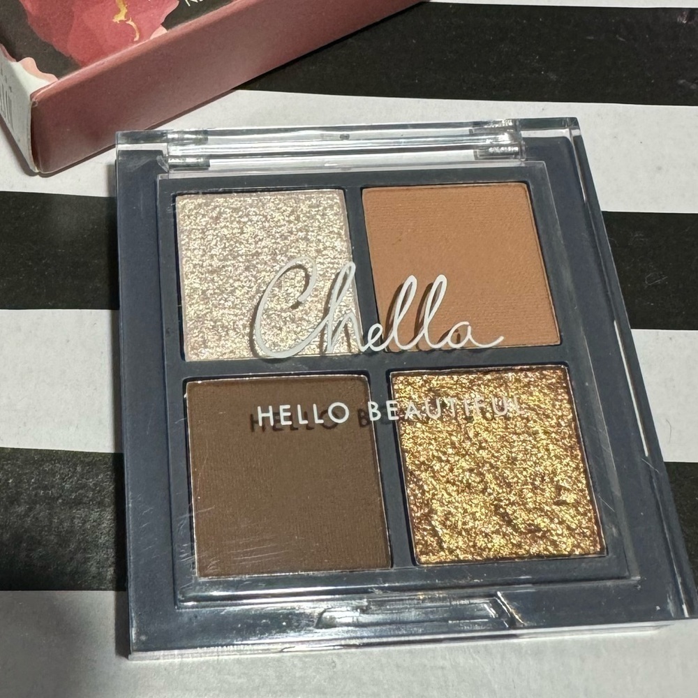Eyeshadow pallet chella browns quad matte shimmer glitter neutral NEW